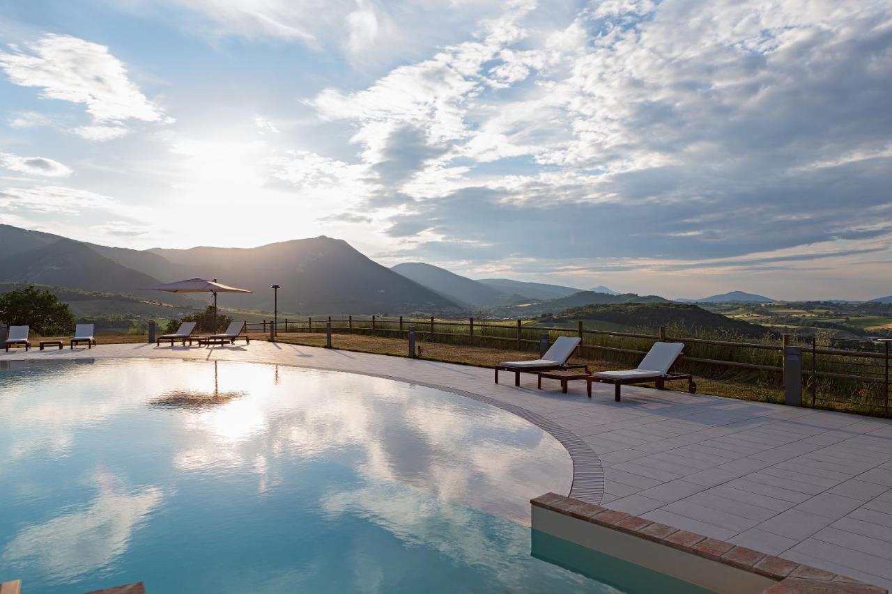 Tenuta Grimaldi Wine Resort Matelica Exterior foto